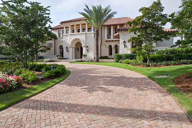 Best Driveway Pavers Contractor  in Magnolia, OH